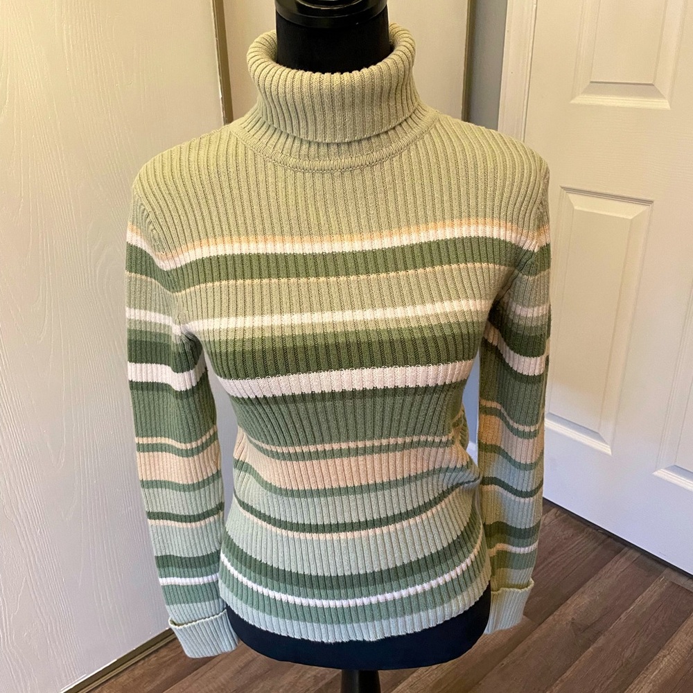Sonoma Life+Style Turtleneck Sweater Size M